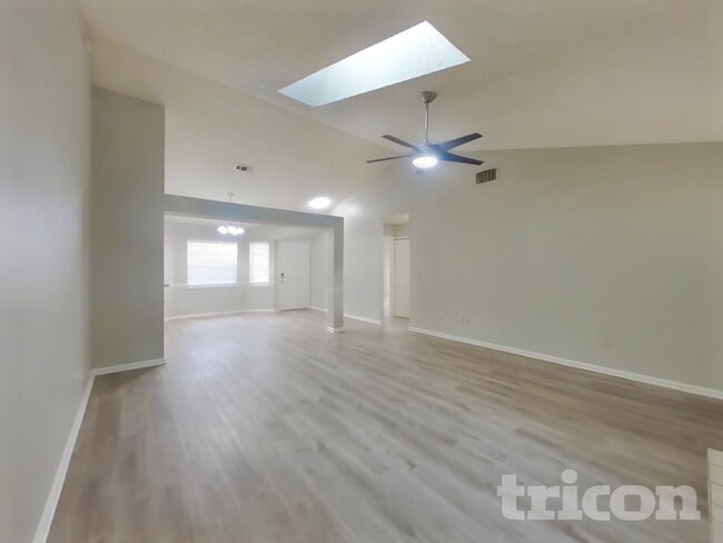 3373 Millcrest Pl in Jacksonville, FL - Building Photo - Building Photo