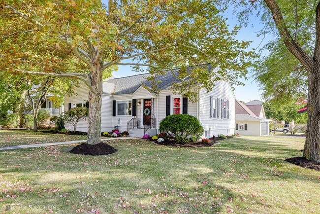155 Locust St in Frankfort, IL - Building Photo - Building Photo