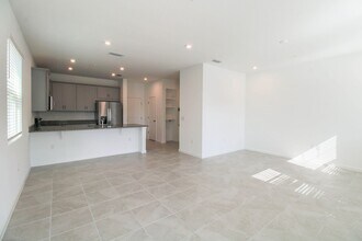 3251 Gardenia Reserve St in Apopka, FL - Building Photo - Building Photo