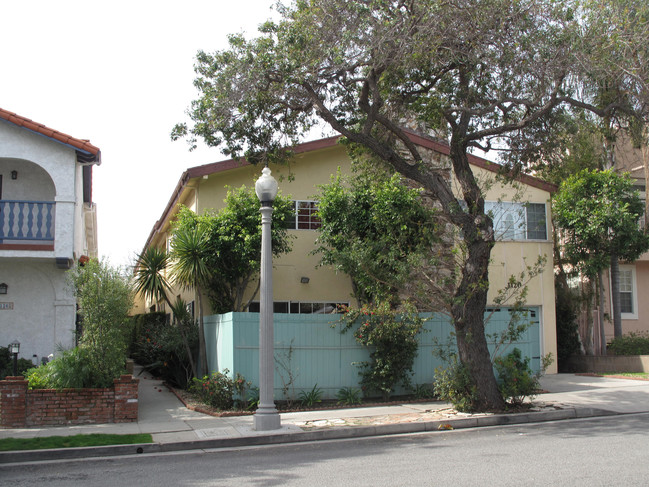 1120 24th St in Santa Monica, CA - Foto de edificio - Building Photo