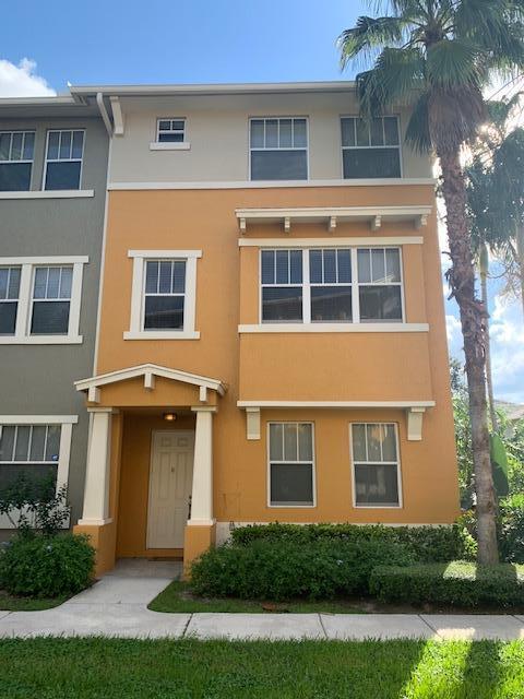 1727 San Benito Way-Unit -8 in West Palm Beach, FL - Foto de edificio - Building Photo