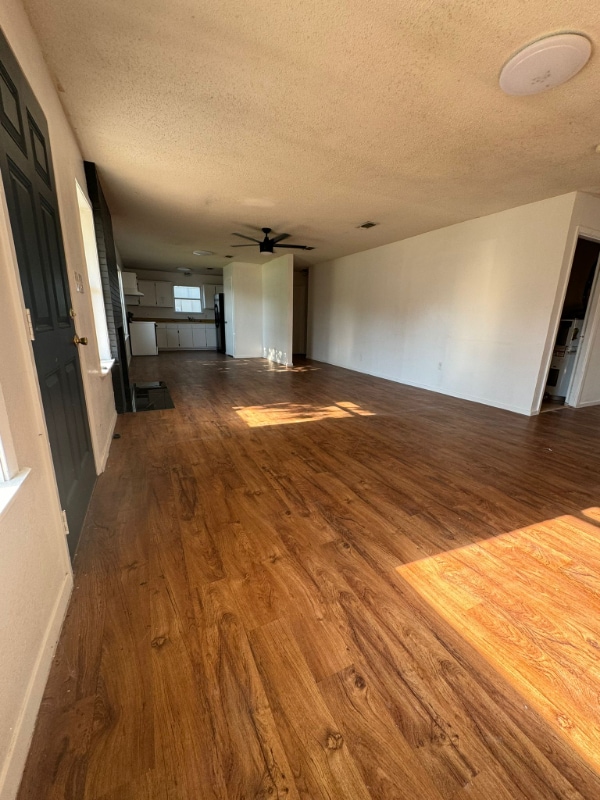 1026 Almond Cir in San Angelo, TX - Building Photo - Building Photo