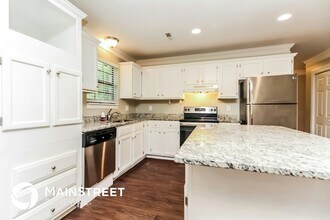 705 Kathy Cir in Gallatin, TN - Building Photo - Building Photo