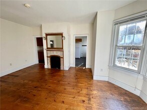 17 Ribbecke Hill Rd in Pine Bush, NY - Building Photo - Building Photo