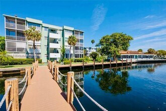 2731 Taft St in Hollywood, FL - Building Photo - Building Photo