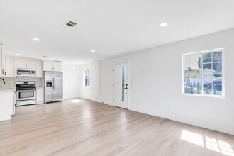 6116 Bonner Ave in Los Angeles, CA - Building Photo - Building Photo