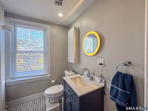 508 Chapel St in New Haven, CT - Foto de edificio - Building Photo