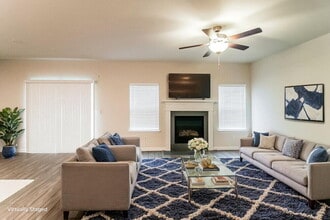 859 Sara Mdw Rd in Loganville, GA - Building Photo - Building Photo