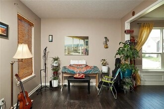 7830 Wedgetail Drive in Zionsville, IN - Foto de edificio - Building Photo