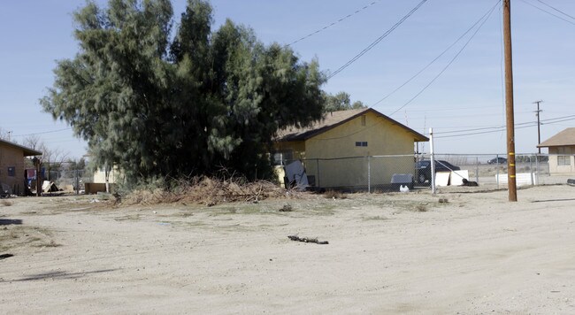 34343 Blackford St in Barstow, CA - Building Photo - Building Photo