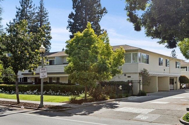 property at 854 University Ave