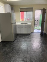 15502 Chase St in Los Angeles, CA - Building Photo