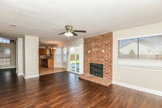 8701 Elbe Trail in Fort Worth, TX - Building Photo - Building Photo