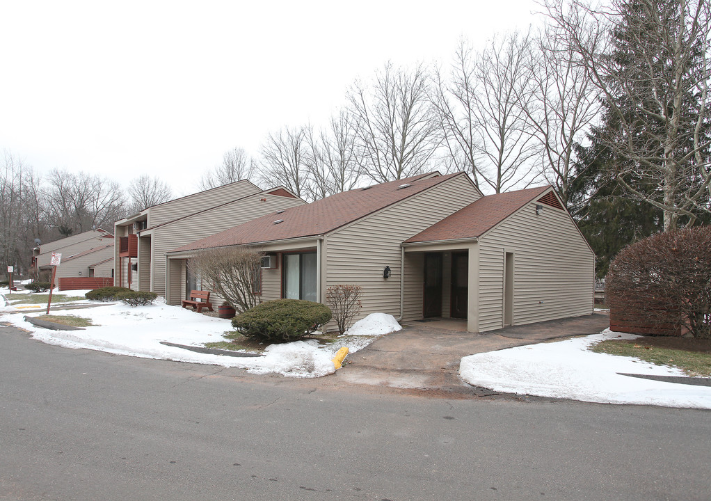 Interfaith Housing in Bloomfield, CT - Building Photo