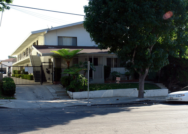 837 Victor Ave in Inglewood, CA - Building Photo - Building Photo