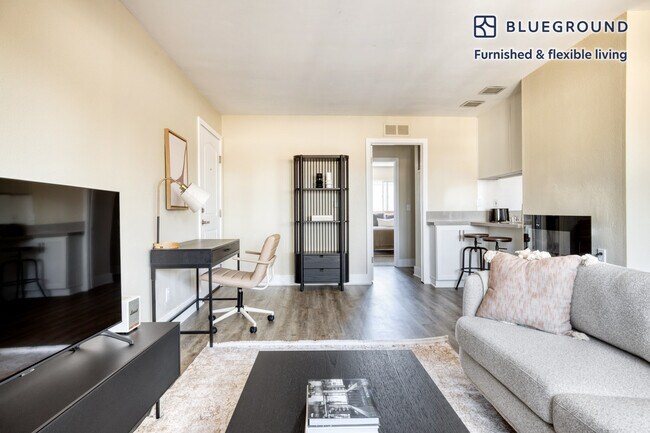 12610 Braddock Dr-Unit -FL2-ID877 in Los Angeles, CA - Building Photo - Building Photo