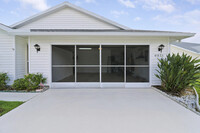 6871 SE Lillian Ct in Stuart, FL - Foto de edificio - Building Photo