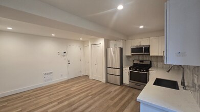 1651-1651 La Salle Ave in San Francisco, CA - Building Photo - Building Photo