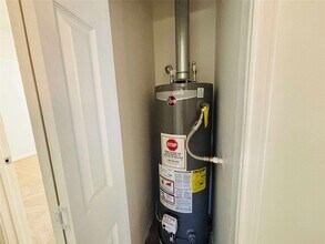 2762 Beverly Hills Dr in Fort Worth, TX - Building Photo - Building Photo