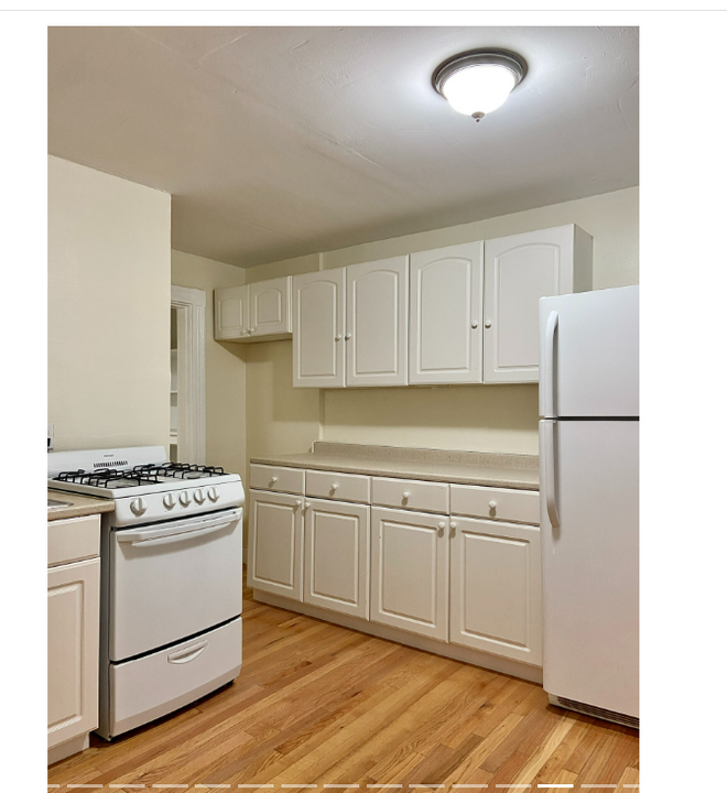 189 Beacon St, Unit 3 in Somerville, MA - Building Photo