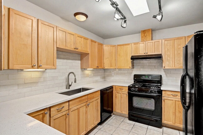 3926 E Camino de Palmas in Tucson, AZ - Building Photo - Building Photo