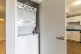 Joseph's Place in Breslau, ON - Building Photo - Building Photo