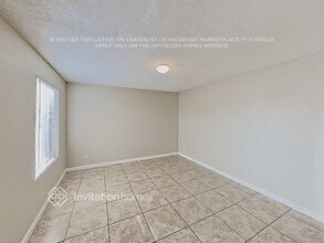 6424 S 44th St in Phoenix, AZ - Building Photo - Building Photo