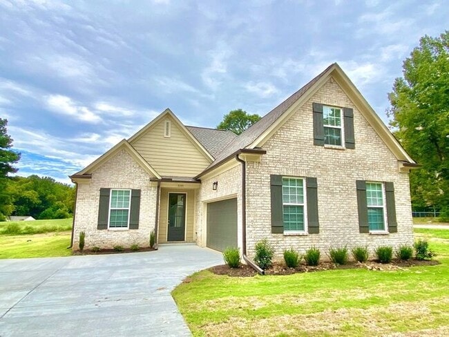 property at 5155 North Ave