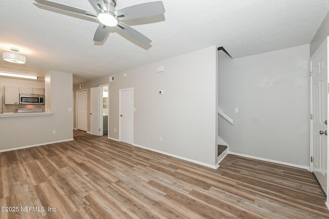 2224 Marsh Point Rd in Neptune Beach, FL - Building Photo - Building Photo