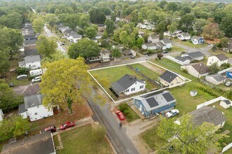 2220 Sale Rd in Columbus, OH - Building Photo - Building Photo