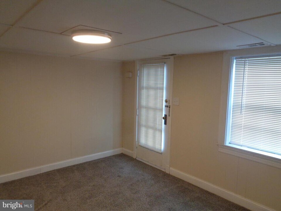 2800 Linwood Ave in Parkville, MD - Building Photo