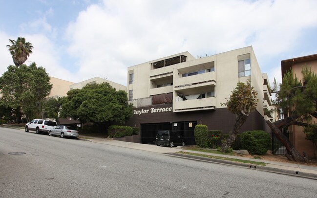 Taylor Terrace in Montebello, CA - Foto de edificio - Building Photo