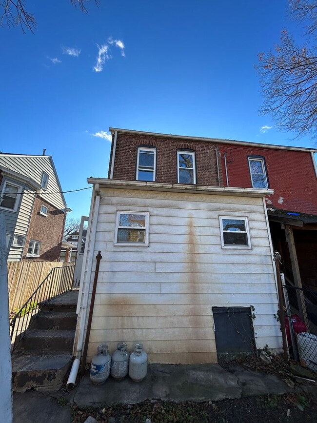 234 Euclid Ave in Trenton, NJ - Building Photo - Building Photo