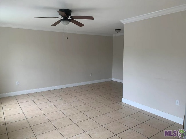 1135 Monet Dr, Unit 3C in Baton Rouge, LA - Building Photo - Building Photo