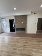 5232 W Montana St, Unit 2 in Chicago, IL - Building Photo - Building Photo