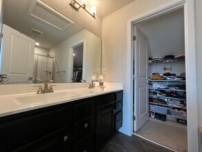 214 S Newkirk St in Baltimore, MD - Building Photo - Building Photo