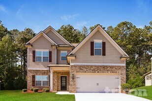 218 Evergreen Way in Loganville, GA - Building Photo