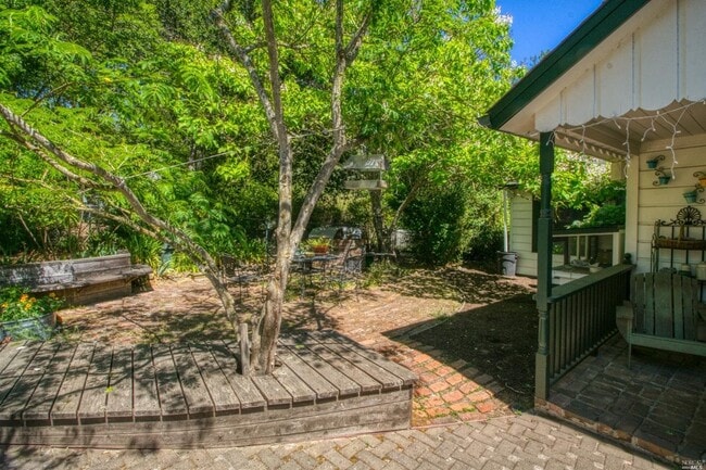 property at 5204 Beaumont Way