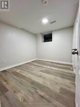 843 Cedarbrae Ave in Milton, ON - Building Photo - Building Photo