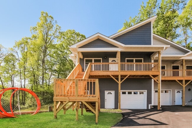 property at 404 Little Sycamore Ln