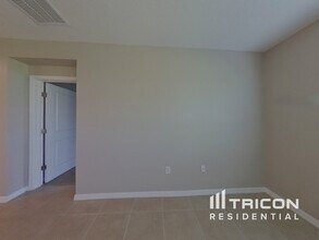 268 Garnet Ave in Kissimmee, FL - Building Photo - Building Photo
