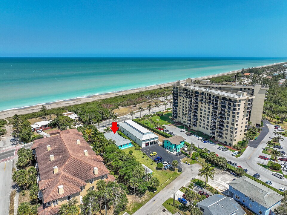 711 S Ocean Dr in Fort Pierce, FL - Building Photo