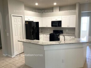 9315 Poplar Creek Ct in Tampa, FL - Building Photo - Building Photo