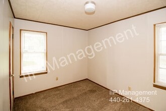 12612 Erwin Ave in Cleveland, OH - Building Photo - Building Photo