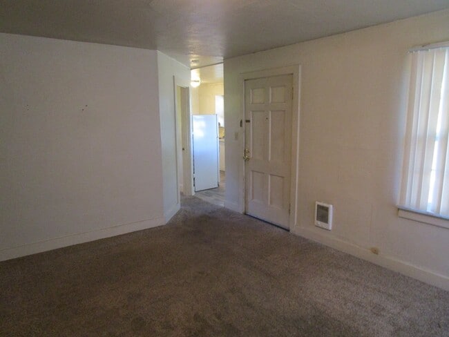 780 NW 2nd St in Prineville, OR - Building Photo - Building Photo