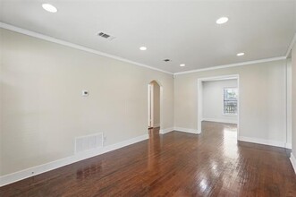 4710 Wateka Dr in Dallas, TX - Building Photo - Building Photo