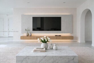 315 Santander Ave in Coral Gables, FL - Building Photo - Building Photo