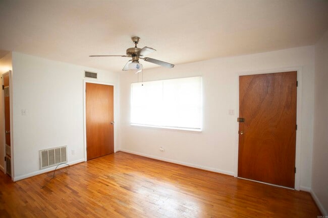 5805 Hopson Dr in Little Rock, AR - Building Photo - Building Photo