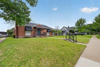 3021 Ryan Pl Dr in Fort Worth, TX - Building Photo - Building Photo