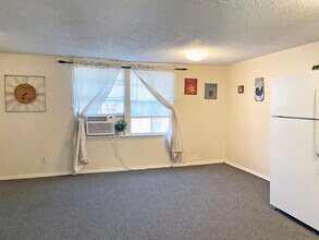 10612 County Road 1020, Unit Apt. B2 in Burleson, TX - Building Photo - Building Photo